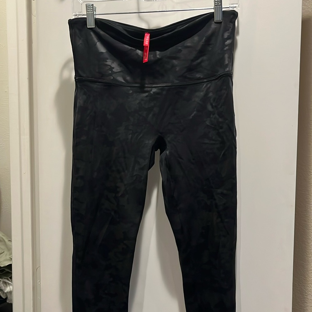 SPANX faux leather camo legging new without tags.